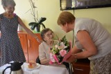 103 lata - taki wiek osiągnęła pani Ela z Tarnowskich Gór. Solenizantka świętowała 7 sierpnia