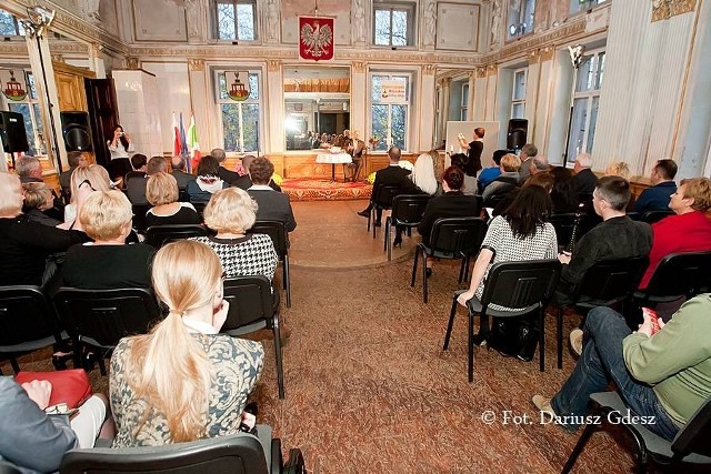 Stowarzyszenie Miłośników Jedliny-Zdroju świętowało jubileusz 10-lecia. Uroczystości rocznicowe zorganizowano w pałacu Jedlinka.