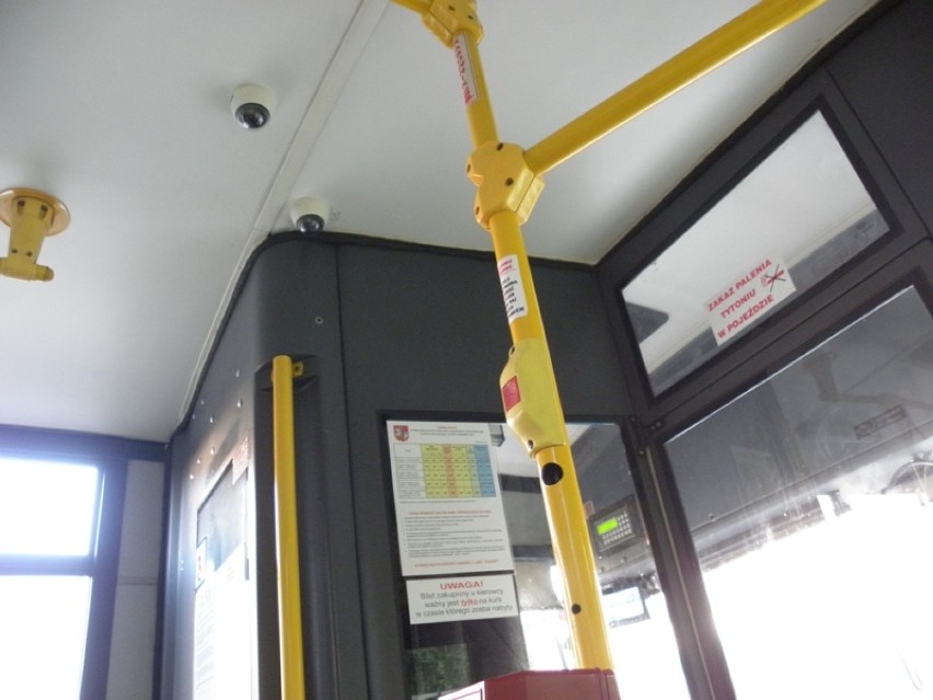 Autobus MZK Puławy    monitor instalacja