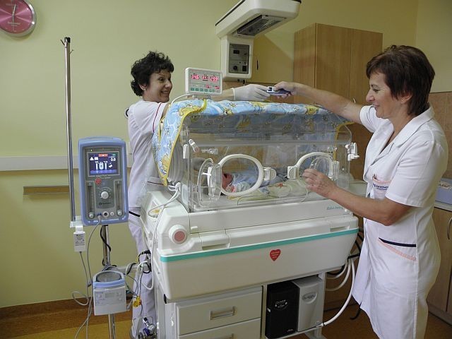 WOŚP przekazała nad Olzę m.in. nowoczesny inkubator dla noworodków