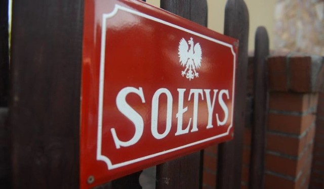 W gminie Wieluń sołtysi i przewodniczący zarządów osiedli dostaną co miesiąc ryczałt w kwocie 350 zł