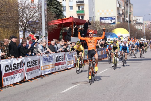 W ubr. na mecie w Kaliszu najlepiej finiszował Bartłomiej Matysiak z CCC Polsat Polkowice, wychowanek KTK Kalisz