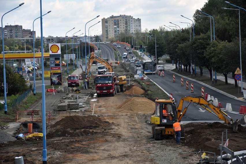 Przebudowa na alei Piłsudskiego w Legnicy [ZDJĘCIA]