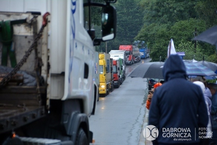 Budowa nowej drogi od DK94 do zespołu terminali w Sławkowie...