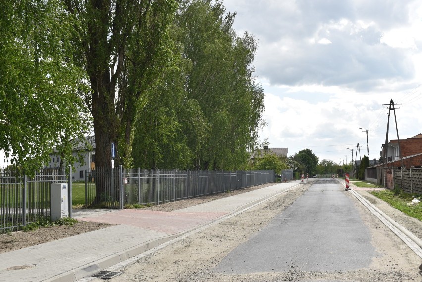 Trwa remont drogi gminnej w Broniszewicach