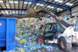 Krakowianie nie segregują śmieci. Nowoczesna sortownia stoi niewykorzystywana