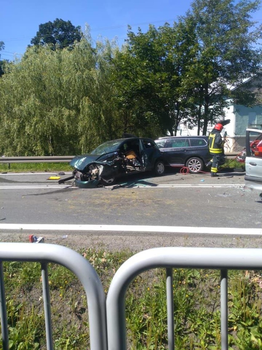 Wypadek na DK8 w Szalejowie Górnym           