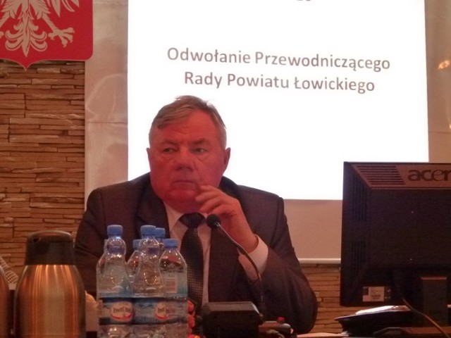 Krzysztof Górski na sesji przed głosowaniem dotyczącym jego odwołania