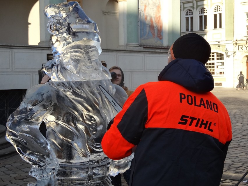 Poznań: Rzeźby lodowe znów staną na płycie Starego Rynku. W najbliższy weekend rozpoczyna się Poznań Ice Festival 2018: