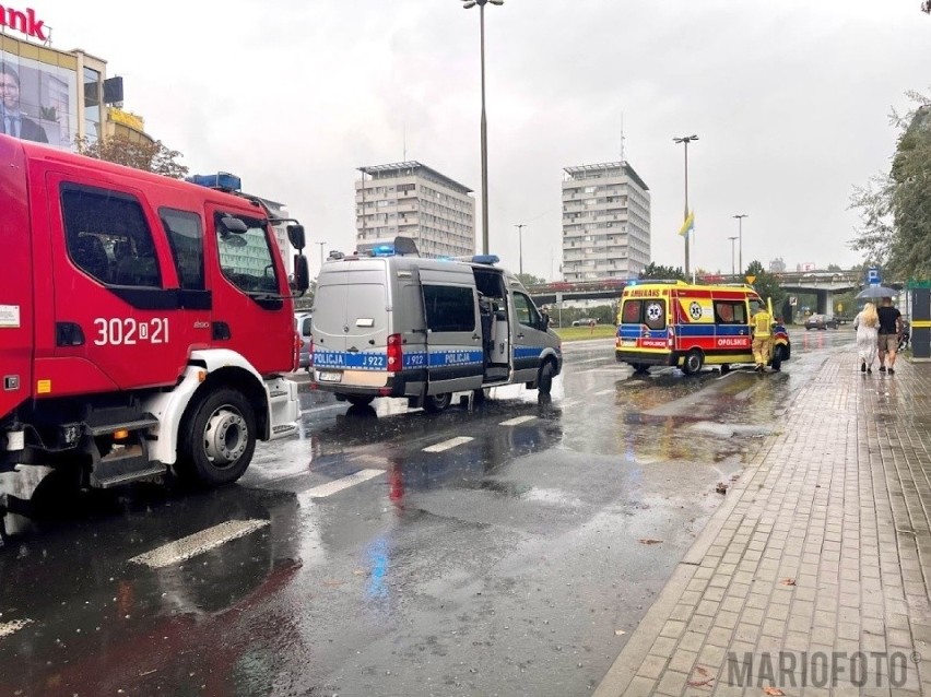 Opole. Autobus MZK potrącił na przejściu dla pieszych kilkuletnią dziewczynkę