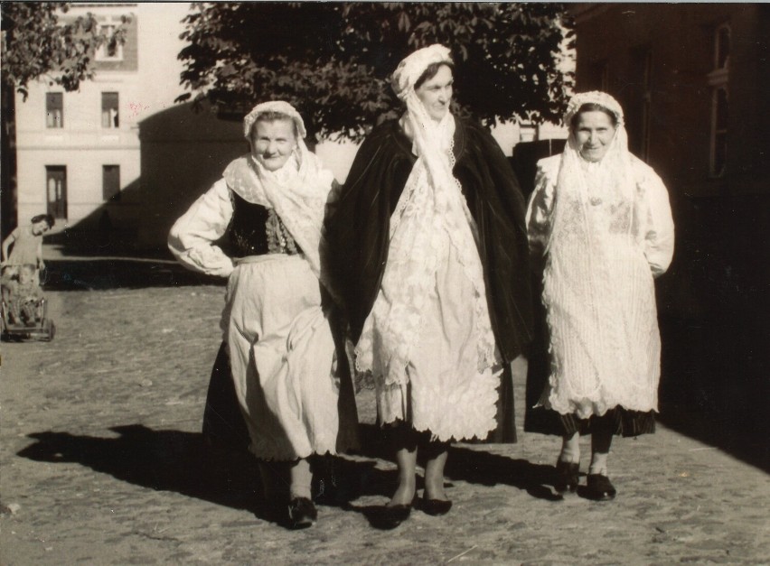 Tak ubierali się mieszkańcy Wągrowca i Pałuk. Zobacz niesamowite zdjęcia i stroje w Muzeum Regionalnym w Wągrowcu