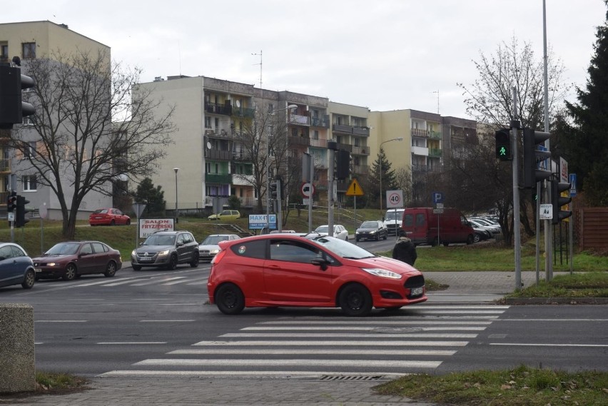 29.12.2020. zielona gora skrzyzowanie ulic ulicy batorego...