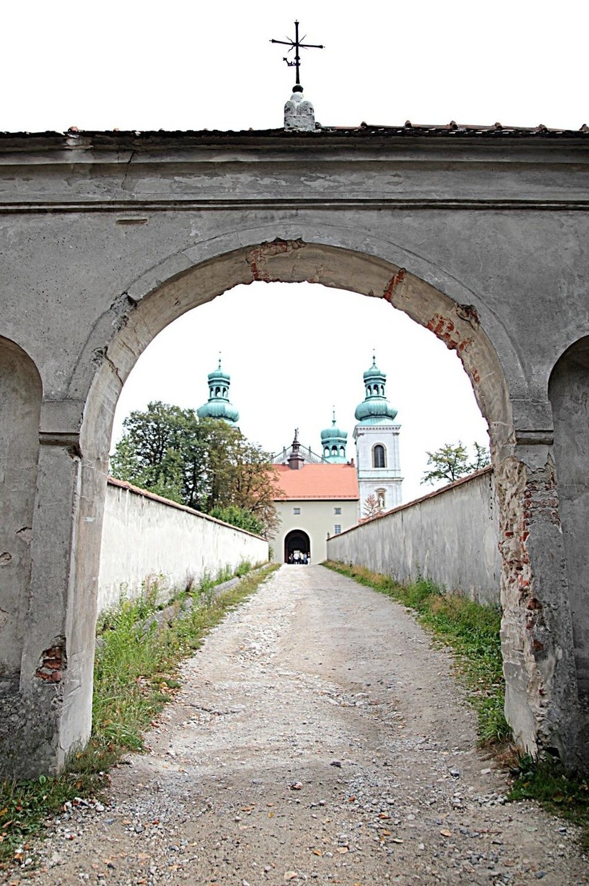 Klasztor kamedułów na Bielanach.