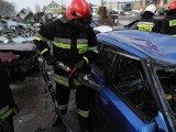 Zamość: Strażacy przerabiali samochody na żyletki. ZDJĘCIA