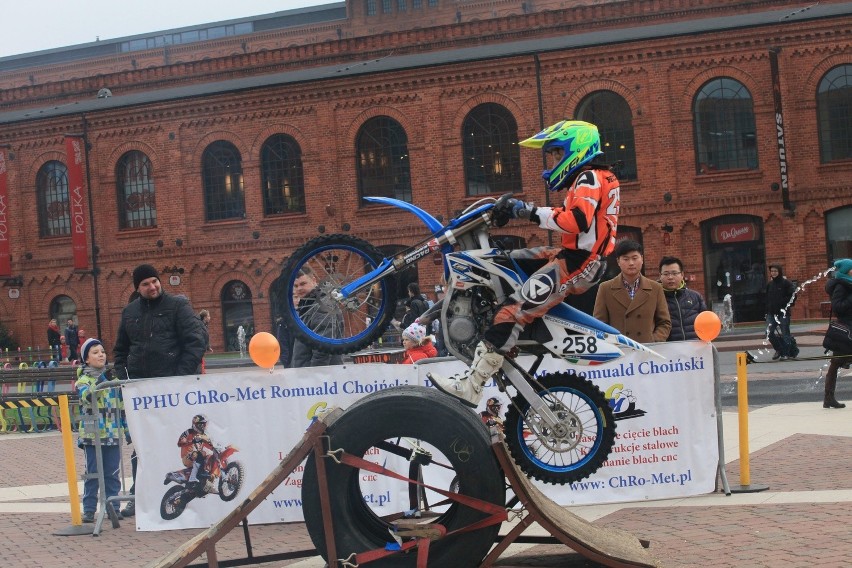 Pokazy motocross przed SuperEnduro w Łodzi