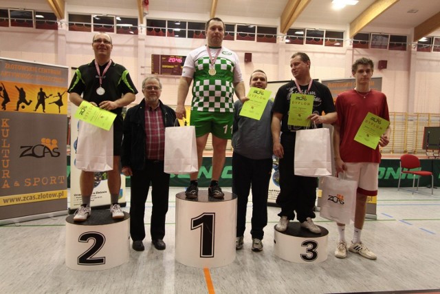 Finał Złotowskiej Ligi Tenisa Stołowego
W klasyfikacji mężczyzn wygrał Grzegorz Karbowiak. Najlepszą wśród Pań okazała się  Marta Duraj.  Gratulujemy.