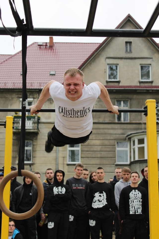 Street Workout Lubliniec: Break The Bar!