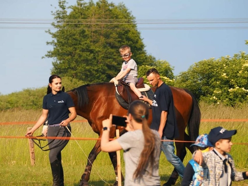 IV Piknik Rodzinny odbędzie się na boisku w Ściechowie.