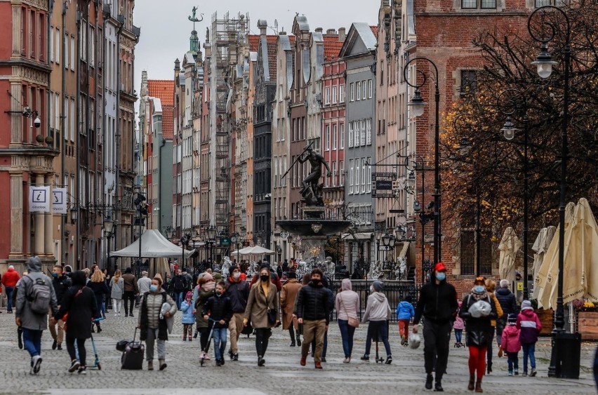 Od 15 maja nie będzie trzeba nosić maseczek na świeżym...