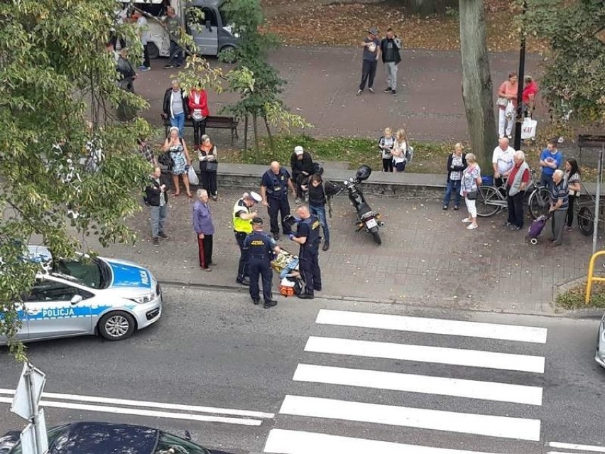 Kobieta potrącona na przejściu dla pieszych przy Parku Miejskim w Wejherowie