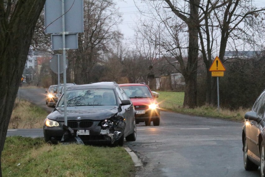 Wypadek na ulicy Koskowickiej w Legnicy
