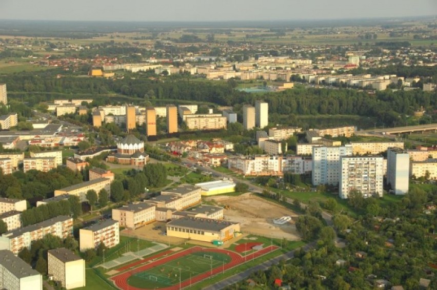 Gniezno z lotu ptaka. Tak wyglądały gnieźnieńskie osiedla [FOTO]