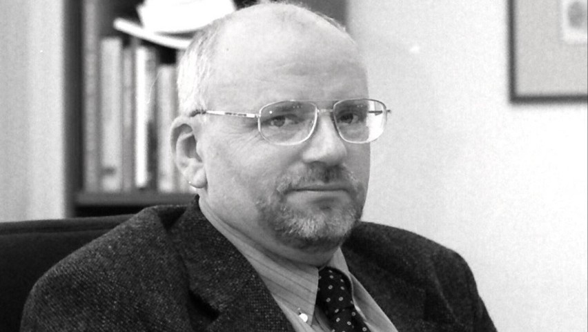 Przemysław Łuczak (1949-2022) w gabinecie redaktora...