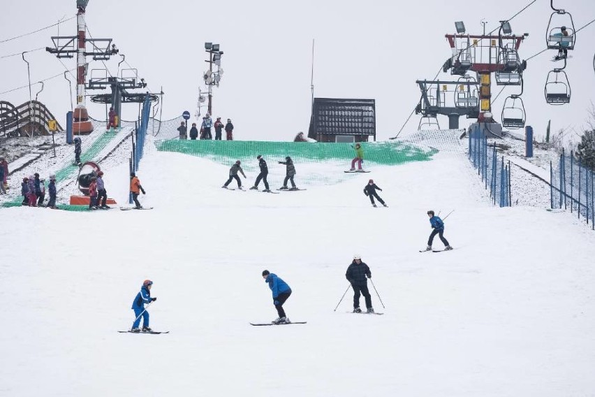 Żeby jeździć na nartach czy snowboardzie, nie trzeba...