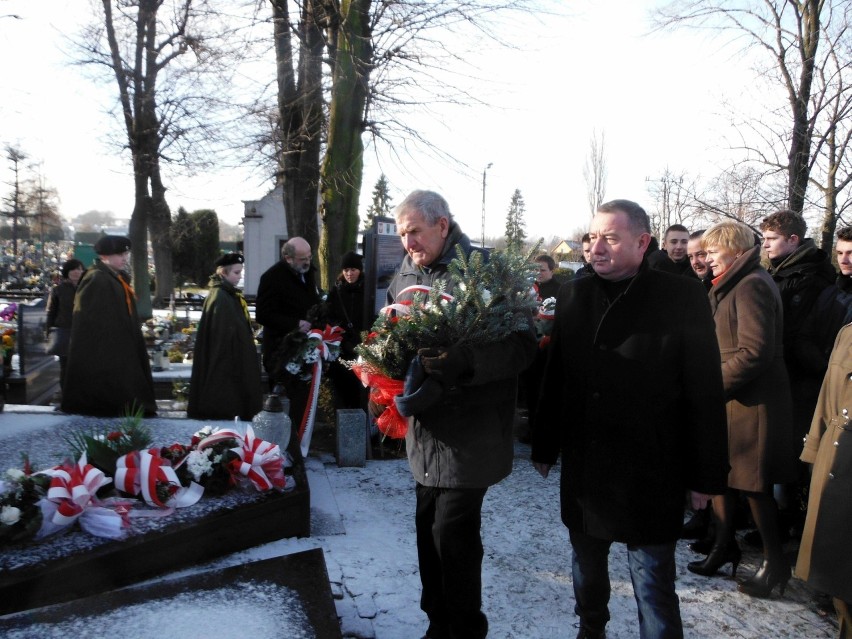 Brzeszcze. Pamiętają o ofiarach Marszu Śmierci więźniów obozu Auschwitz-Birkenau [ZDJĘCIA]