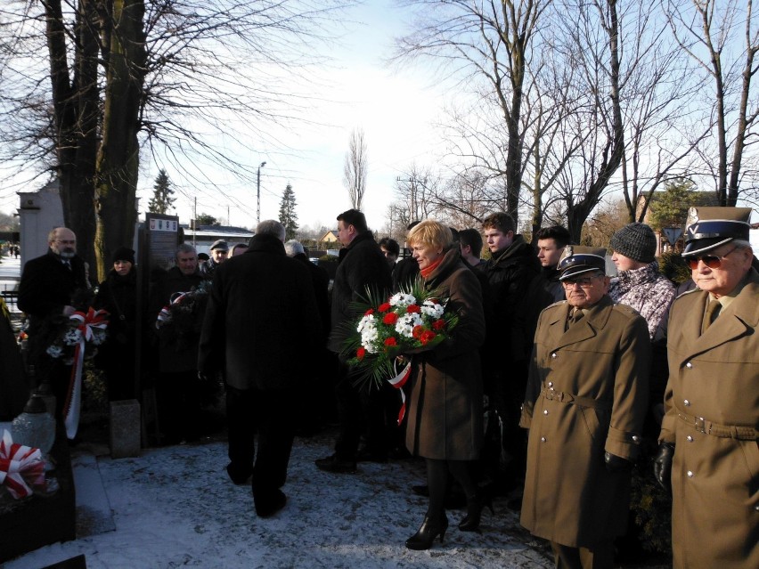 Brzeszcze. Pamiętają o ofiarach Marszu Śmierci więźniów obozu Auschwitz-Birkenau [ZDJĘCIA]