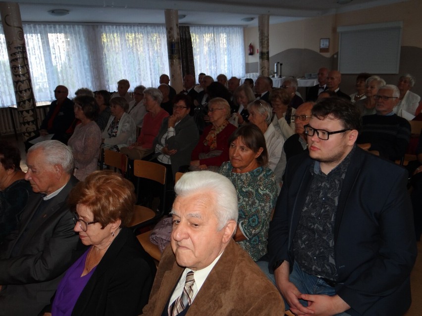 Grupa Literacka Ponad z Radomska zaprosiła na VI Noc Poezji i Muzyki. ZDJĘCIA
