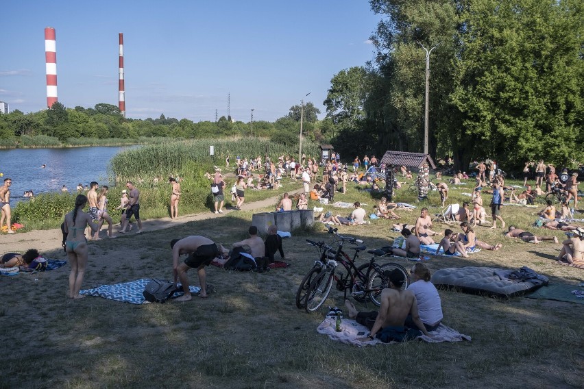 Jeziorko Czerniakowskie przeżywa oblężenie