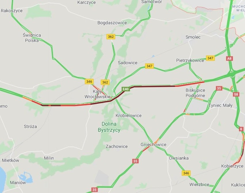 Autostrada A4 stoi w korku po zderzeniu 3 samochodów