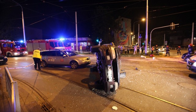 Wypadek na skrzyżowaniu ul. Kilińskiego i Pomorskiej w Łodzi