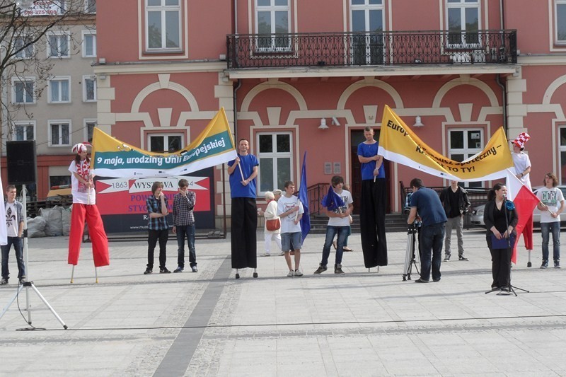 Dziś urodziny Unii Europejskiej. Świętowano je na Placu Biegańskiego w Częstochowie [FOTO]