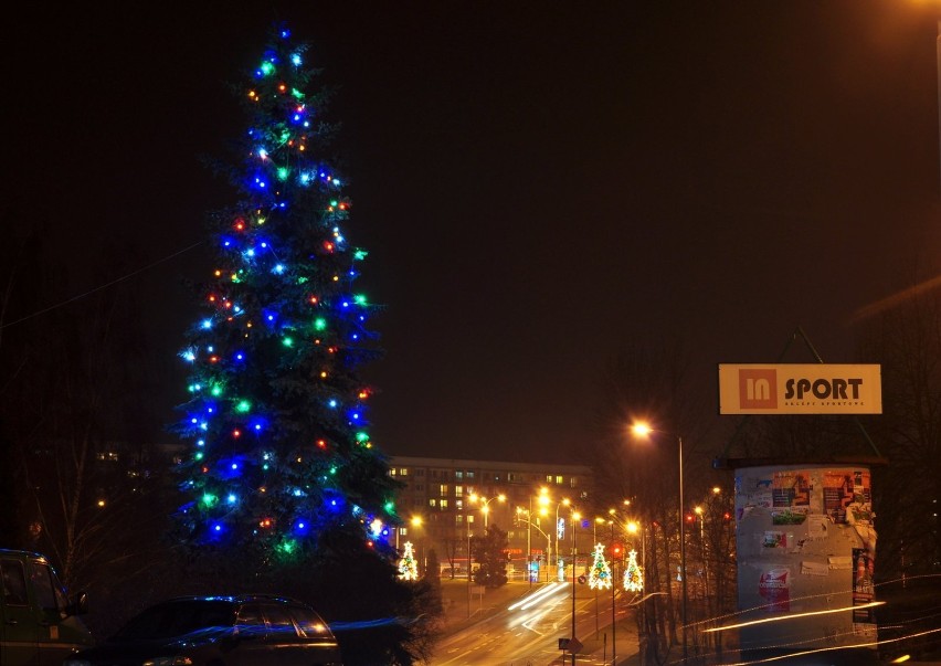 Dekoracje świąteczne w Jastrzębiu: Zobacz, jak wygląda oświetlone miasto