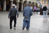 Zielona Góra. "Niemal codziennie odwozimy kilka osób do izby wytrzeźwień" - mówi rzeczniczka policji. Jak to wygląda w czasie Winobrania?