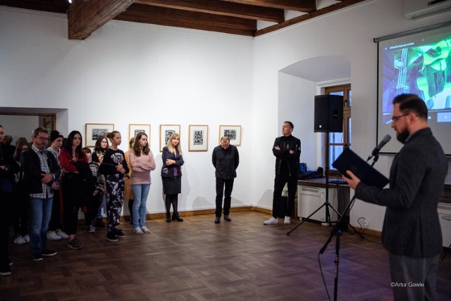 "Memu Miastu" to tytuł wystawy i albumu autorstwa Roberta Pranagala w galerii Tarnowskiego Centrum Kultury, 1.10.2021