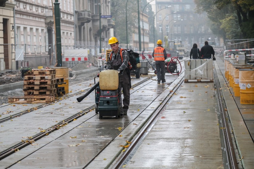 Kraków. Dobiega końca remont ulicy Dunajewskiego [ZDJĘCIA]