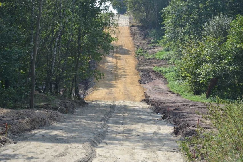 Trwa budowa nowej drogi rowerowej w Radlinie