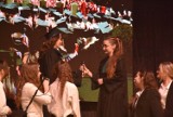 Mamma Mia! 2 – wspaniały musical w wykonaniu uczniów wałbrzyskiego II liceum! Zdjęcia!