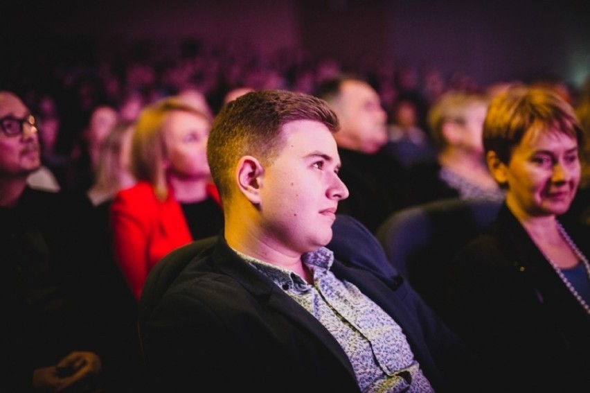 Koncert Macieja Zakościelnego i licytacja dla Grażyny...