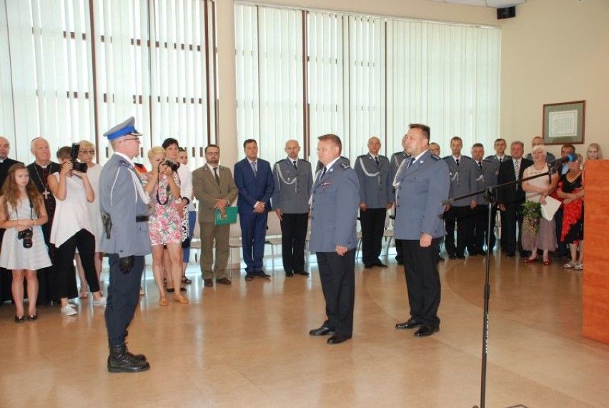 Święto Policji: zobacz kto awansował i kto dostał premię