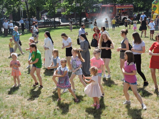 Piknik rodzinny przy bazylice w Bielsku Podlaskim