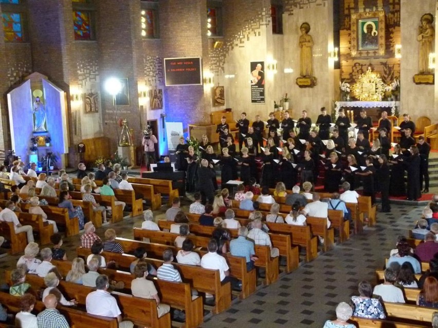 Kolory Polski w Zduńskiej Woli - koncert "Cud nad Wisłą"