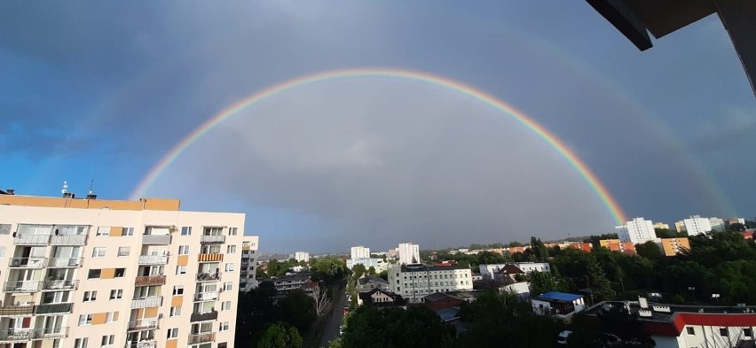 Tęcza zrobiła wrażenie w różnych częściach Zielonej Góry