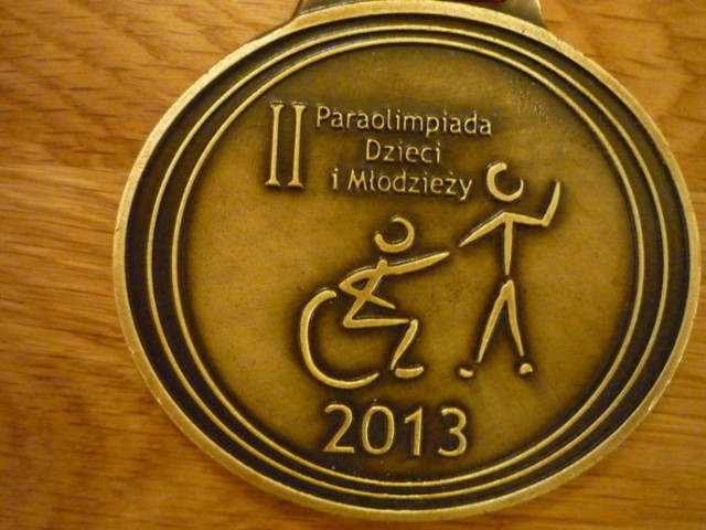 Medal przygotowany z okazji II Paraolimpiady w Legionowie