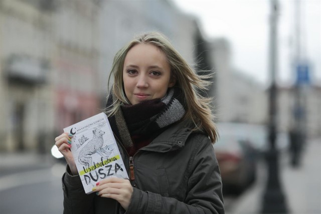 Ada Katarzyna Szewczyk, licealistka z „Chrobrego” z debiutancką powieścią „Uszkodzona dusza”