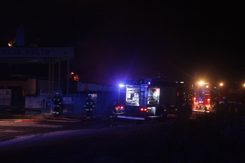 Pożar hali magazynowej w Ogrodzieńcu