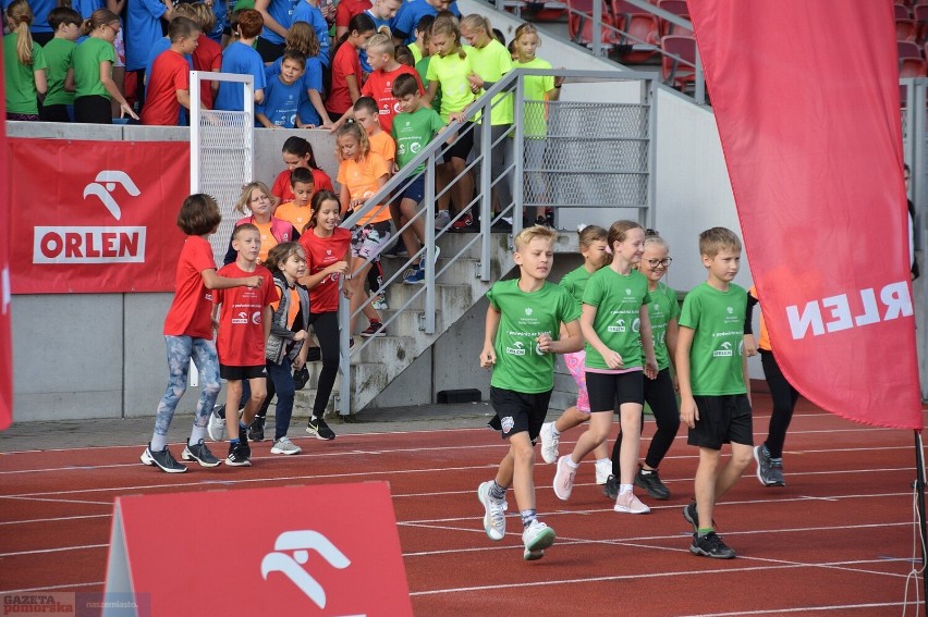 Mityng lekkoatletyczny "Z podwórka na bieżnię" we Włocławku,...